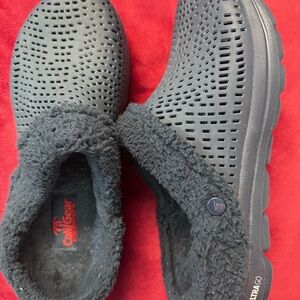 Women’s Skechers Cali Girl Navy Lined Slip On Size 10